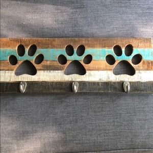Paw print key hook organizer